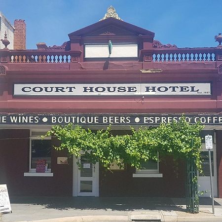 אראראט Courthouse Hotel מראה חיצוני תמונה