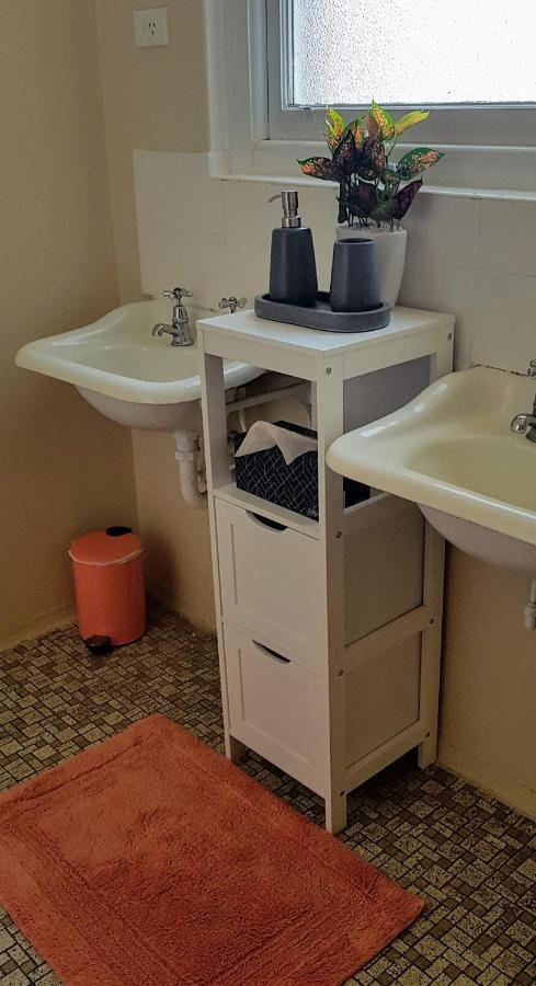 אראראט Courthouse Hotel מראה חיצוני תמונה