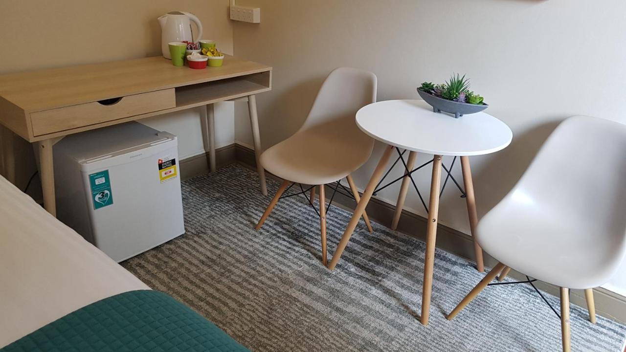 אראראט Courthouse Hotel מראה חיצוני תמונה