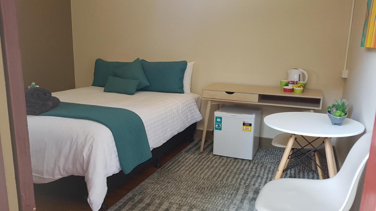 אראראט Courthouse Hotel מראה חיצוני תמונה